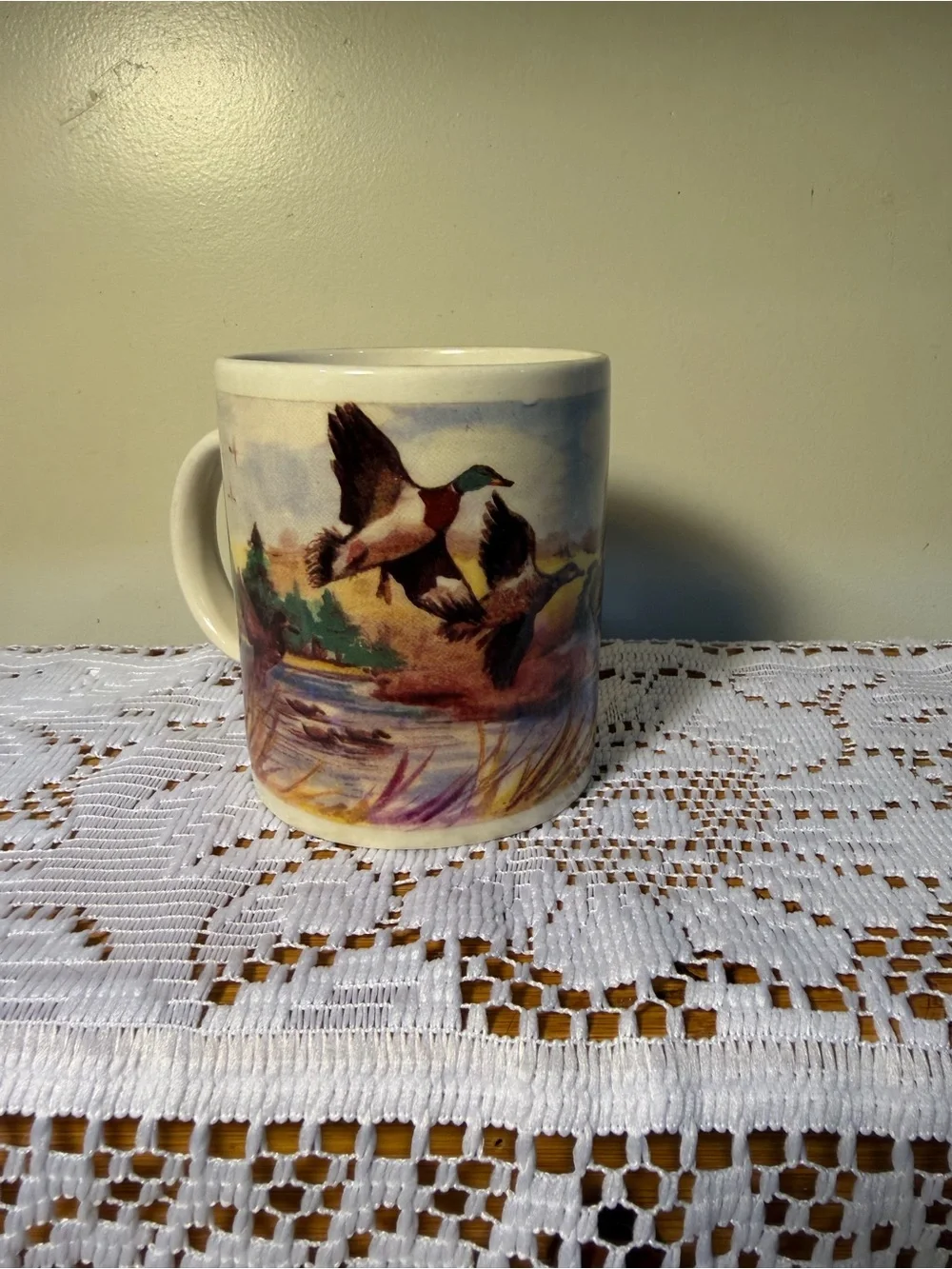 Duck Scene Ceramic Coffee Mug - Flying Mallards